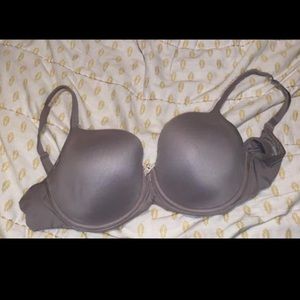 Victoria’s Secret Underwire Bra
